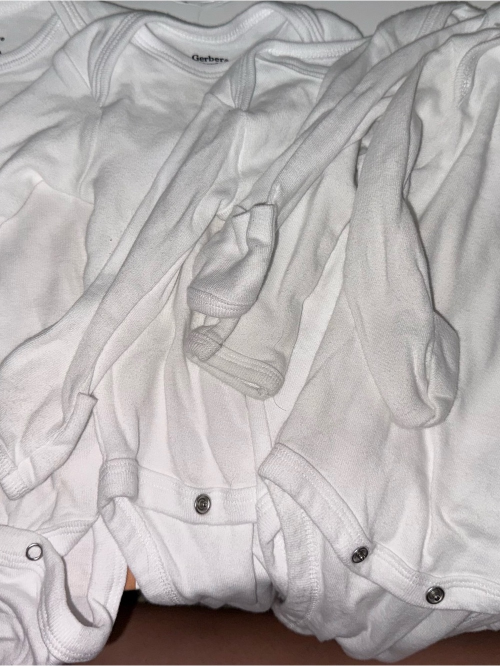 Gerber White Long-Sleeve Infant Bodysuit Set 6pk